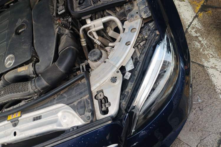 Used Mercedes-Benz C-Class 2020 Restyled C 260 L Sport Edition Engine Bay Left