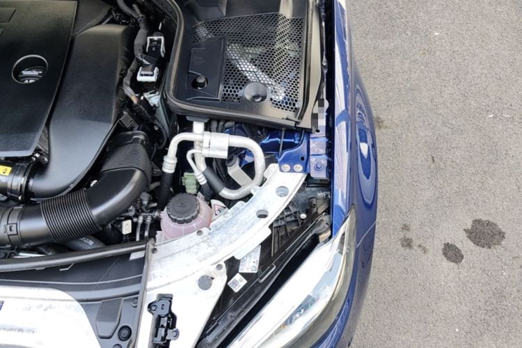 Used Mercedes-Benz C-Class 2020 Restyled C 260 L Sport Edition Engine Bay Left