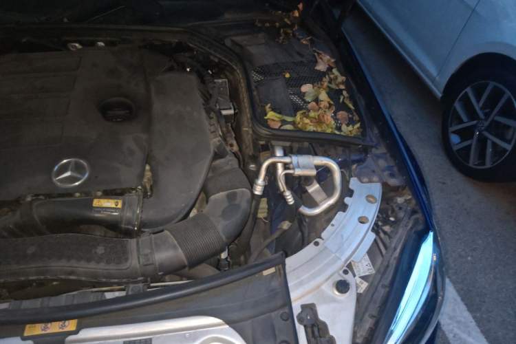 Used Mercedes-Benz C-Class 2020 C 200 L Fashion Edition Sport Version Engine Bay Left