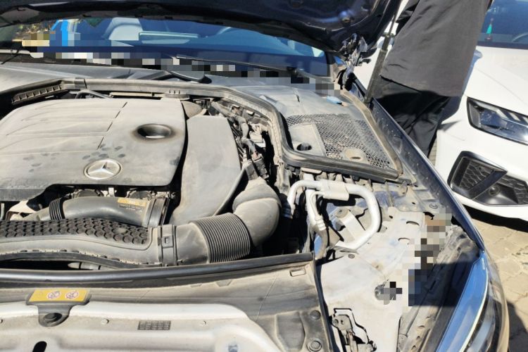 Used Mercedes-Benz C-Class 2020 C 200 L Fashion Edition Sport Version Engine Bay Left