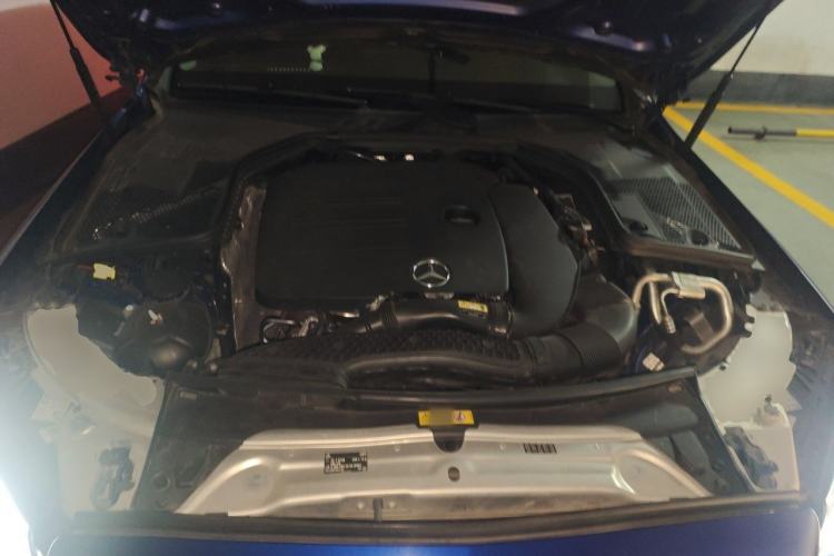 Used Mercedes-Benz C-Class 2020 C 200 L Fashion Edition Sport Version Engine Bay