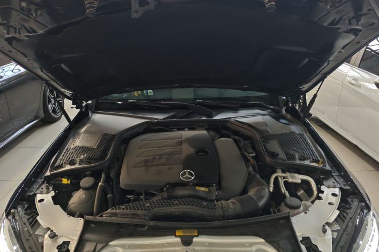 Used Mercedes-Benz C-Class 2020 C 260 Coupe Engine Bay