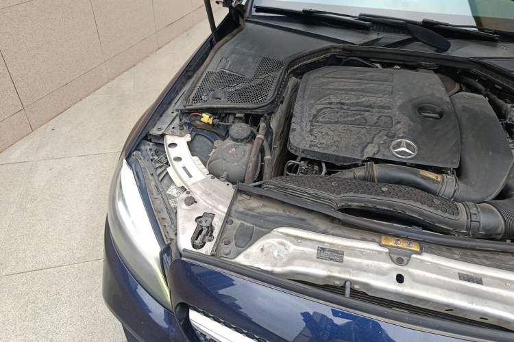 Used Mercedes-Benz C-Class 2020 Restyled C 260 L Sport Edition Engine Bay Right