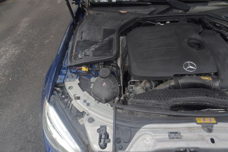 Used Mercedes-Benz C-Class 2020 C 200 L Fashion Edition Sport Version Engine Bay Right