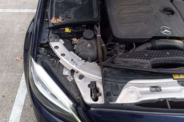 Used Mercedes-Benz C-Class 2020 C 260 Sport Edition Engine Bay Right