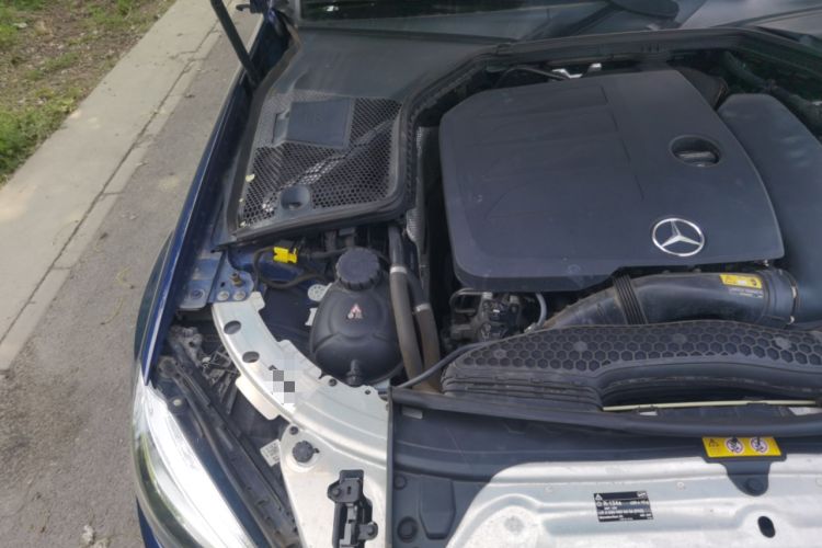 Used Mercedes-Benz C-Class 2020 C 260 L Sport Edition Engine Bay Right