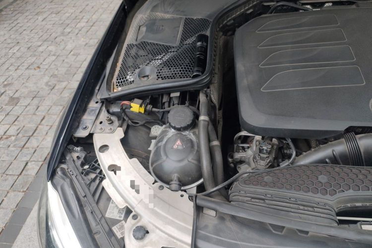 Used Mercedes-Benz C-Class 2020 Restyled C 260 L Sport Edition Engine Bay Right