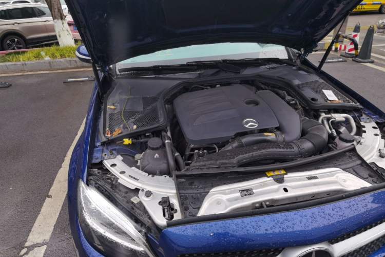 Used Mercedes-Benz C-Class 2020 C 260 L Sport Edition Engine Bay Right