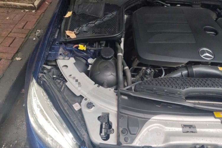 Used Mercedes-Benz C-Class 2020 C 260 L Sport Edition Engine Bay Right