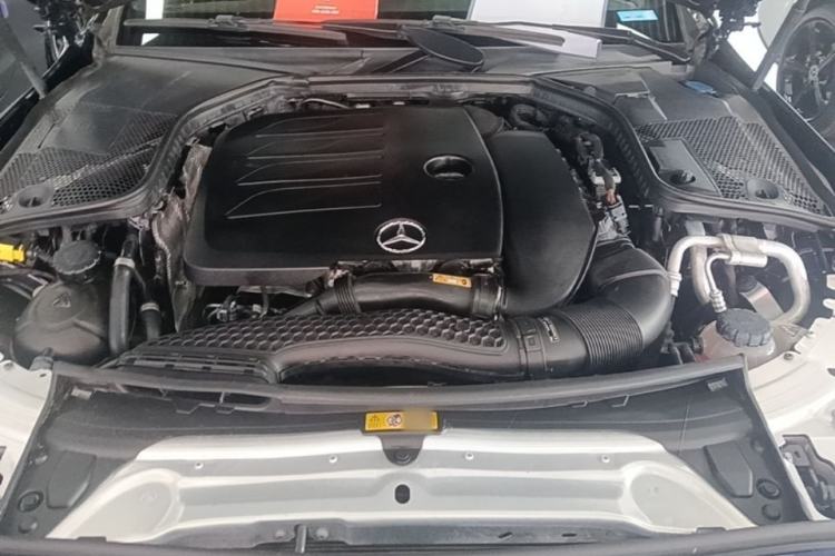 Used Mercedes-Benz C-Class 2020 C 260 Coupe Engine Bay