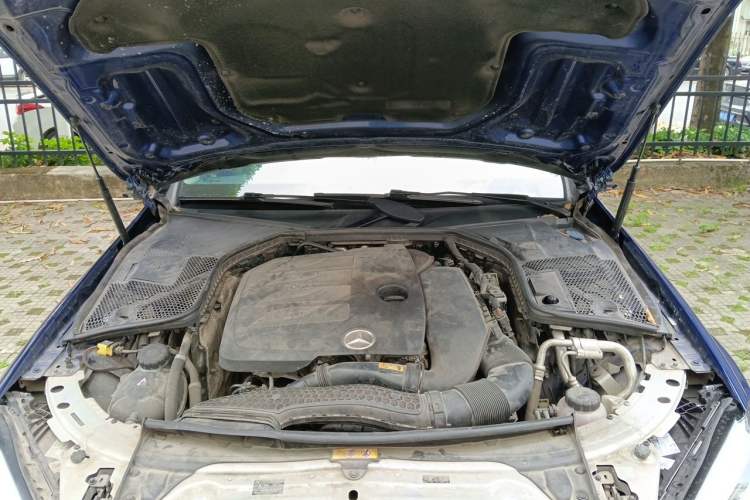 Used Mercedes-Benz C-Class 2020 C 260 L Sport Edition Engine Bay