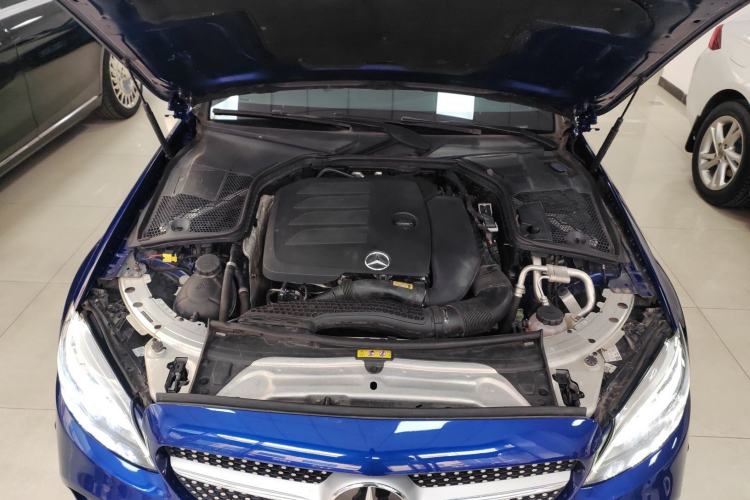 Used Mercedes-Benz C-Class 2020 C 260 Coupe Engine Bay