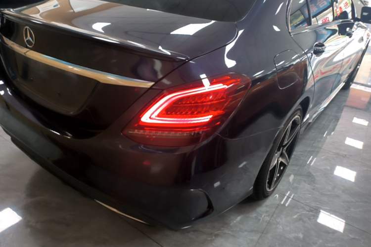 Used Mercedes-Benz C-Class 2020 Restyled C 260 Sport Edition Exterior 3