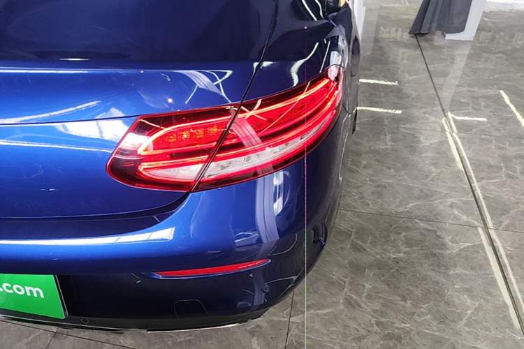 Used Mercedes-Benz C-Class 2020 C 260 Coupe Exterior 3