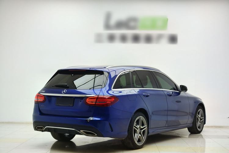 Used Mercedes-Benz C-Class 2020 C 260 Estate Exterior 4