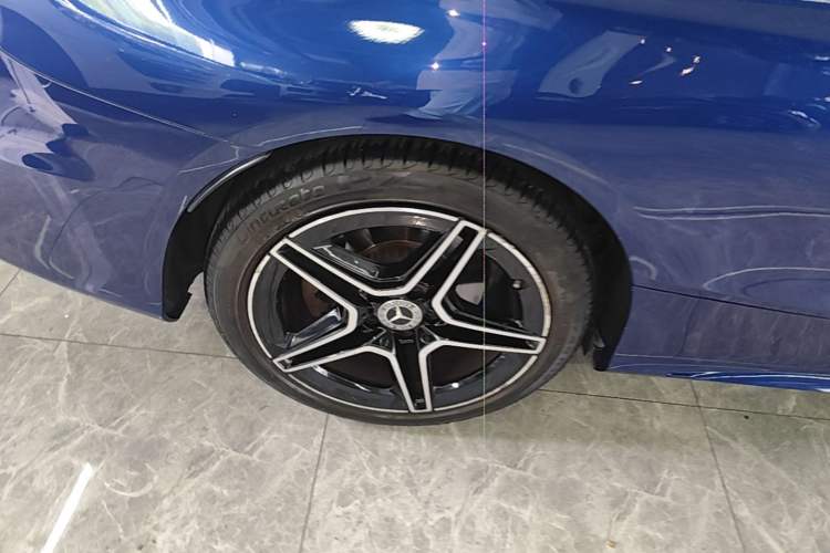 Used Mercedes-Benz C-Class 2020 C 260 Coupe Exterior 5