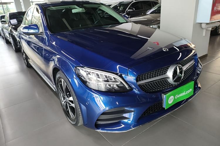 Used Mercedes-Benz C-Class 2020 Restyled C 200 L Fashion Edition Sport Version Front Right 45 Deg