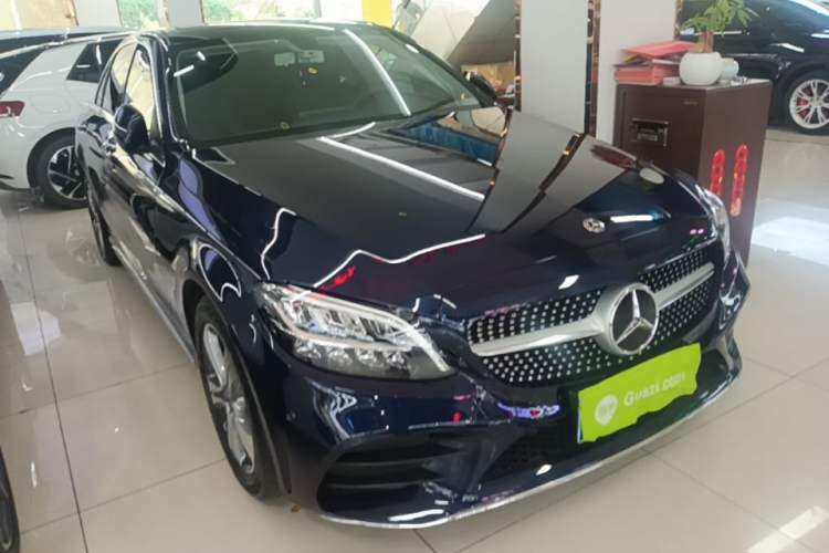 Used Mercedes-Benz C-Class 2020 C 260 L Sport Edition Front Right 45 Deg