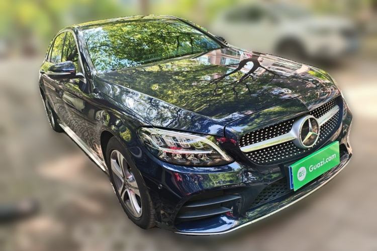 Used Mercedes-Benz C-Class 2020 Restyled C 260 L Sport Edition Front Right 45 Deg