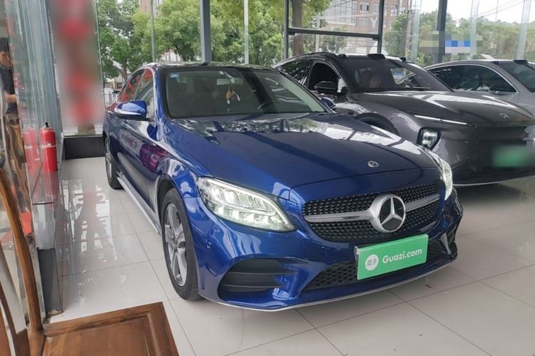 Used Mercedes-Benz C-Class 2020 C 260 L Sport Edition Front Right 45 Deg