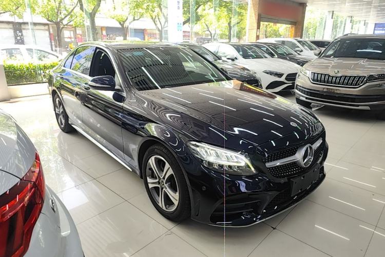 Used Mercedes-Benz C-Class 2020 Restyled C 260 L Sport Edition Front Right 45 Deg