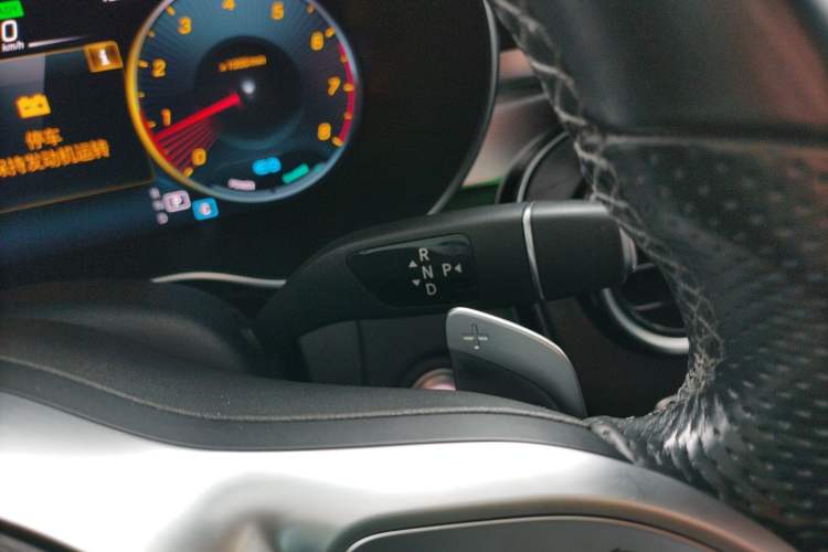 Used Mercedes-Benz C-Class 2020 C 260 L Sport Edition Gear Lever