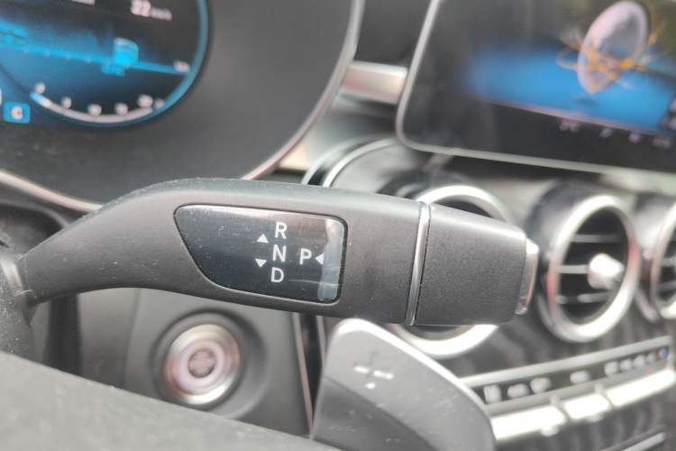 Used Mercedes-Benz C-Class 2020 C 260 L Sport Edition Gear Lever