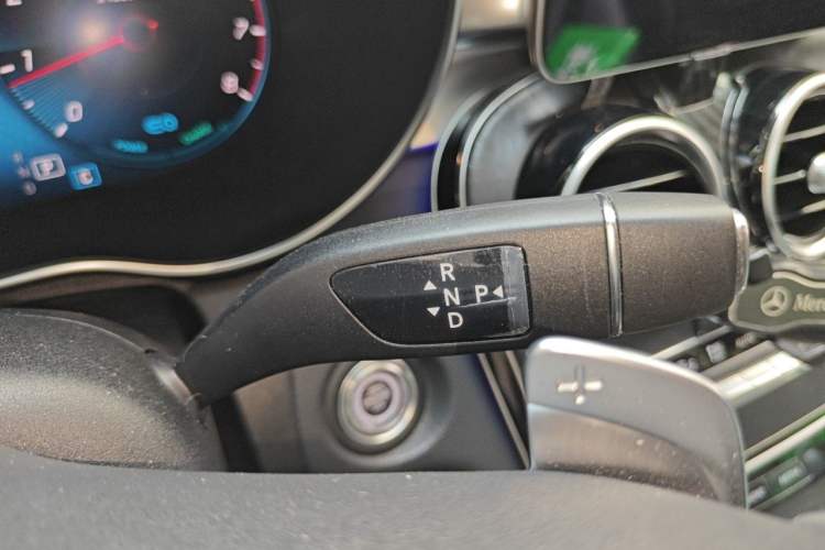 Used Mercedes-Benz C-Class 2020 C 260 L Sport Edition Gear Lever