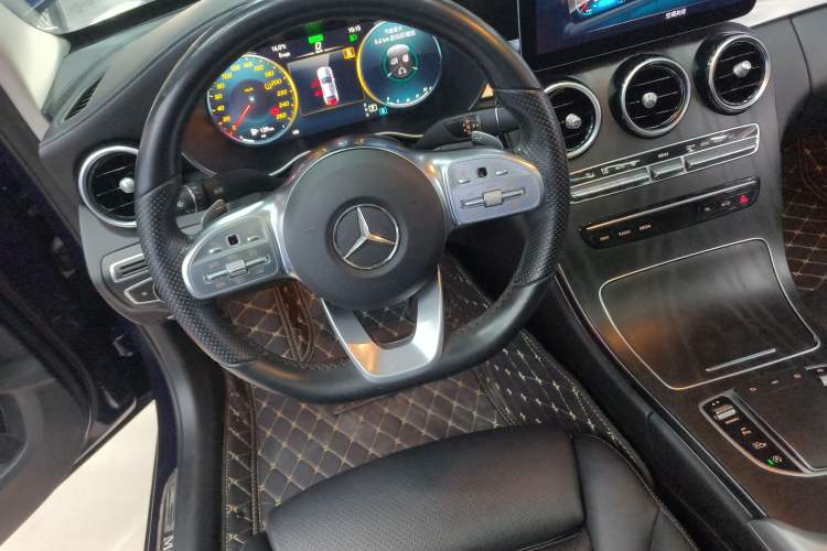 Used Mercedes-Benz C-Class 2020 C 260 L Sport Edition Gear Lever