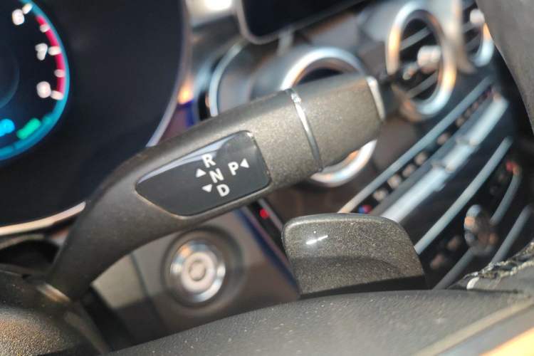 Used Mercedes-Benz C-Class 2020 C 260 Estate Gear Lever