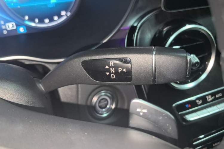 Used Mercedes-Benz C-Class 2020 Restyled C 260 L Sport Edition Gear Lever