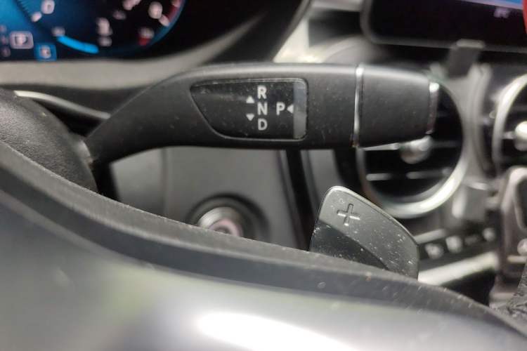 Used Mercedes-Benz C-Class 2020 Restyled C 200 L Fashion Edition Sport Version Gear Lever