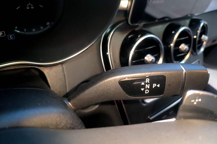 Used Mercedes-Benz C-Class 2020 C 260 L Sport Edition Gear Lever