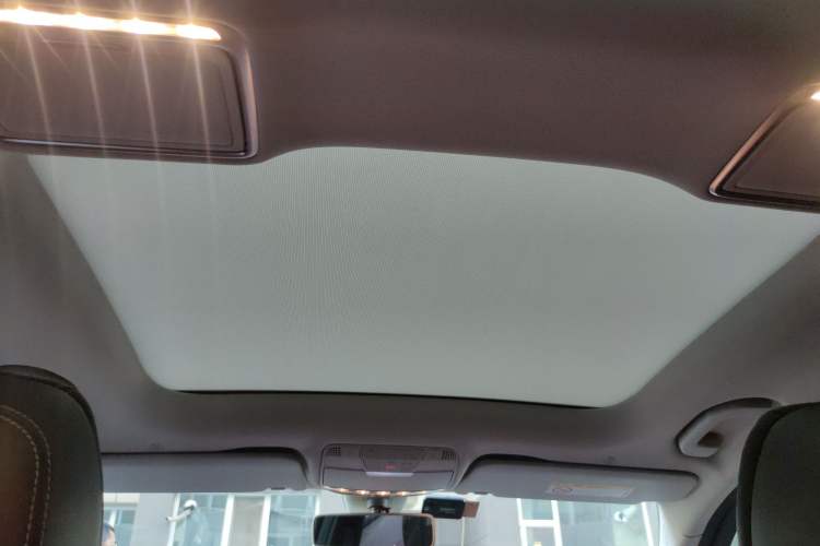 Used Mercedes-Benz C-Class 2020 C 260 L Sport Edition Headliner