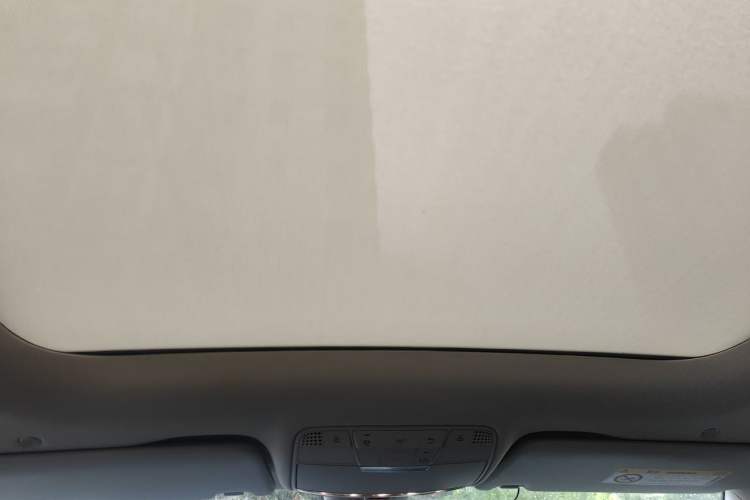 Used Mercedes-Benz C-Class 2020 C 260 L Sport Edition Headliner