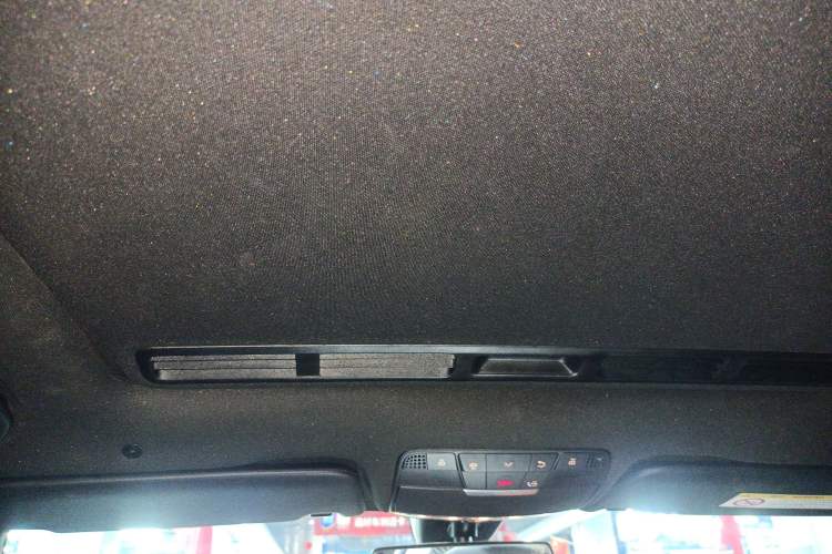 Used Mercedes-Benz C-Class 2020 C 260 Sport Edition Headliner