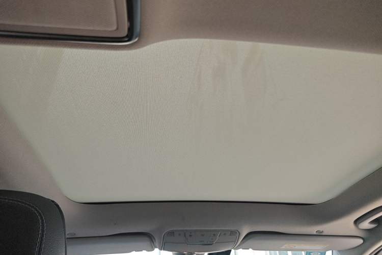 Used Mercedes-Benz C-Class 2020 C 260 L Sport Edition Headliner