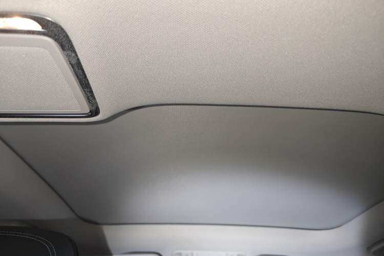 Used Mercedes-Benz C-Class 2020 C 260 L Sport Edition Headliner