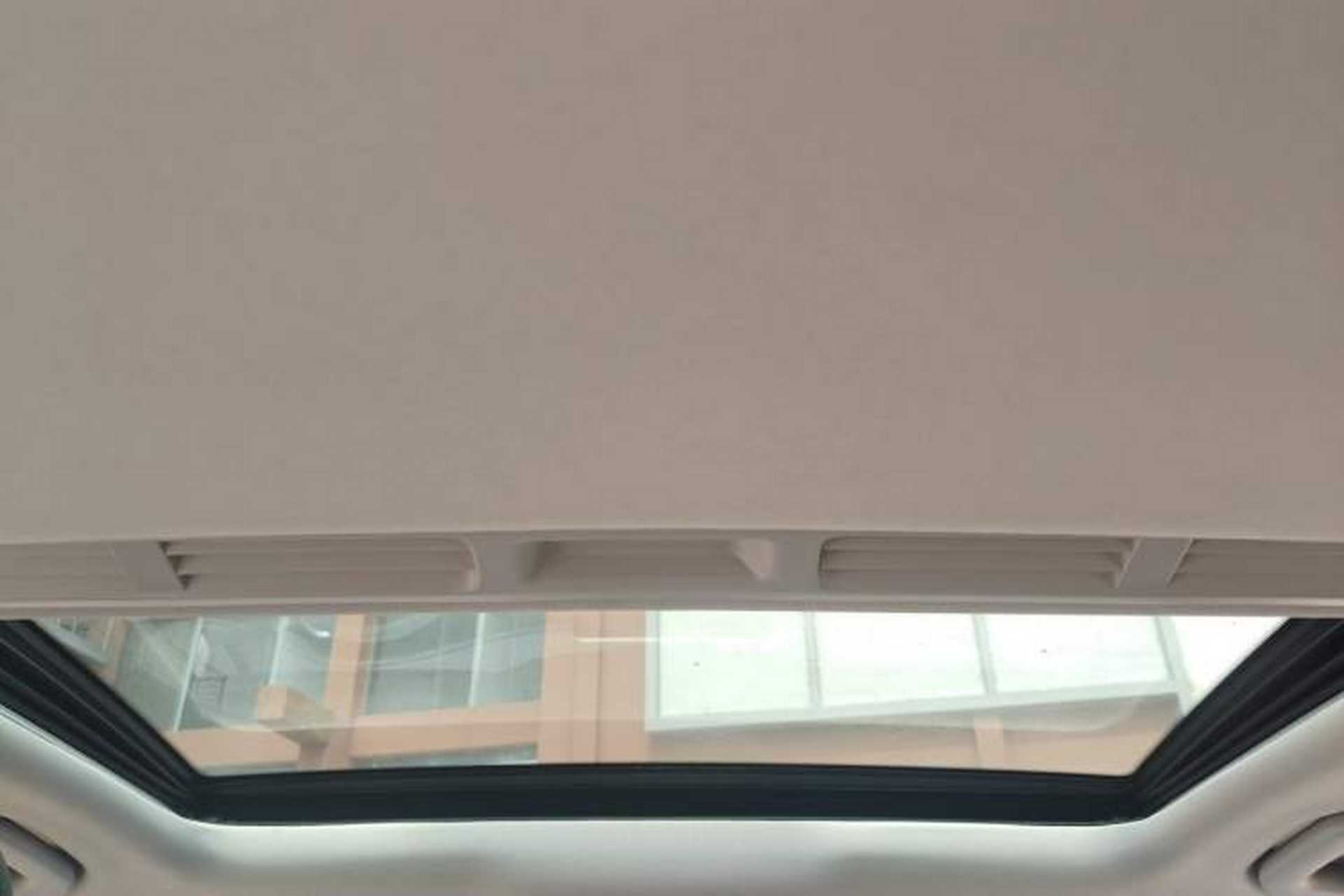 Used Mercedes-Benz C-Class 2020 Restyled C 200 L Fashion Edition Sport Version Headliner