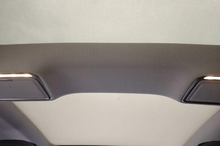 Used Mercedes-Benz C-Class 2020 C 260 L Sport Edition Headliner