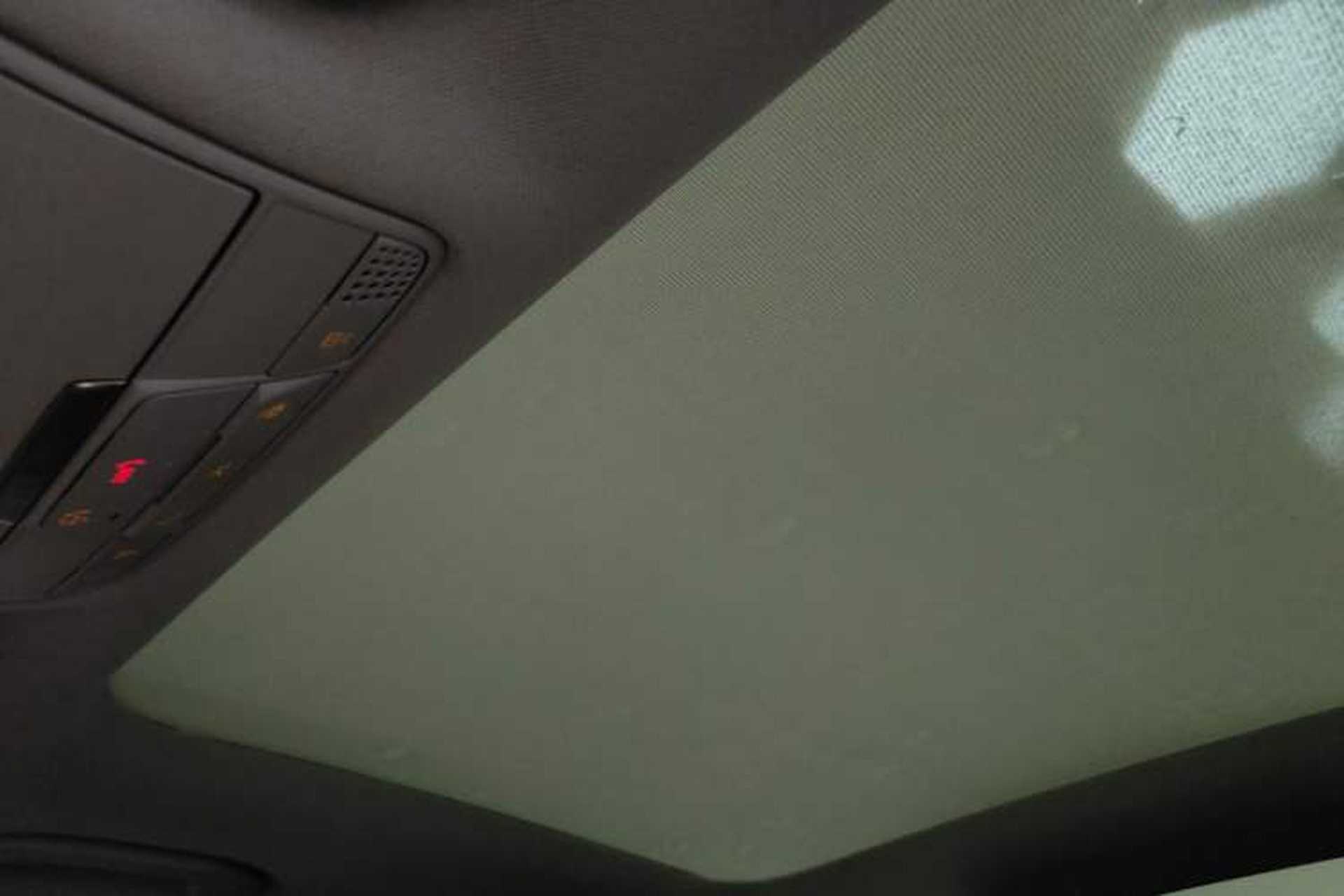 Used Mercedes-Benz C-Class 2020 Restyled C 260 L Sport Edition Headliner