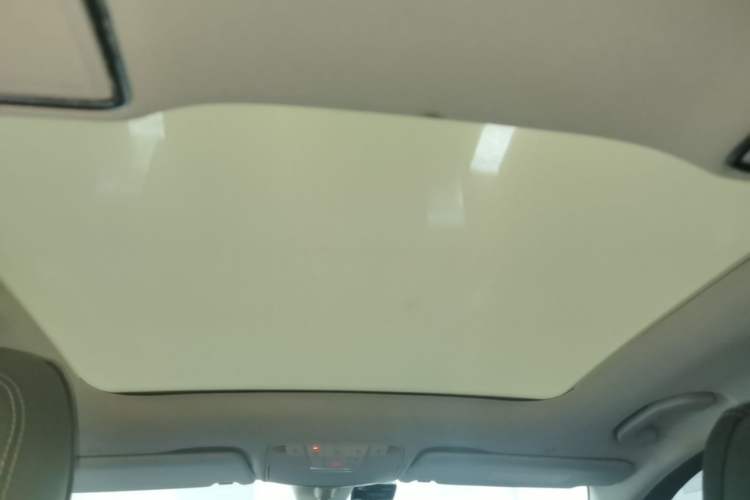 Used Mercedes-Benz C-Class 2020 C 260 L Sport Edition Headliner