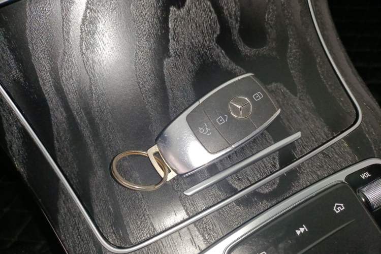 Used Mercedes-Benz C-Class 2020 C 200 L Fashion Edition Sport Version Interior 1