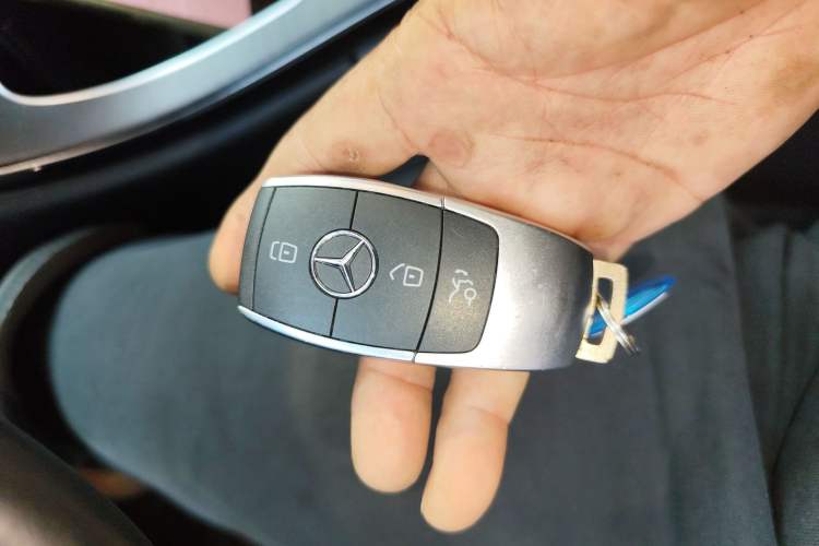 Used Mercedes-Benz C-Class 2020 C 260 L Sport Edition Interior 1