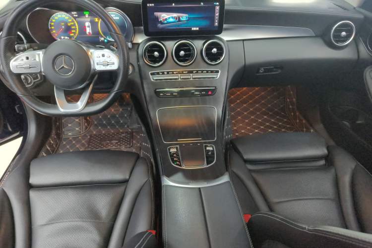 Used Mercedes-Benz C-Class 2020 C 260 L Sport Edition Interior 2
