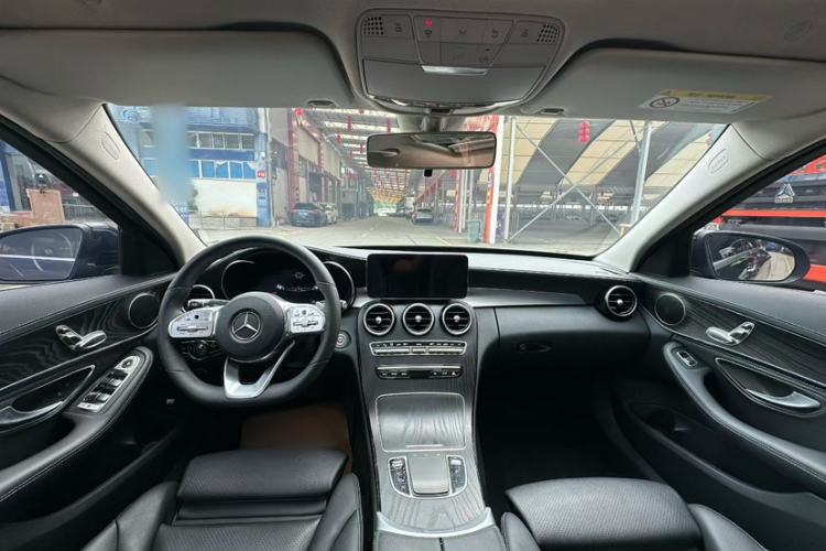 Used Mercedes-Benz C-Class 2020 Restyled C 200 L Fashion Edition Sport Version Interior 2