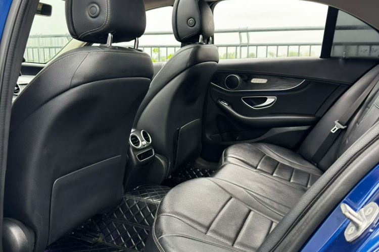 Used Mercedes-Benz C-Class 2020 Restyled C 200 L Fashion Edition Sport Version Interior 2