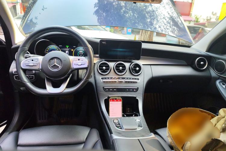 Used Mercedes-Benz C-Class 2020 C 260 L Sport Edition Interior 2