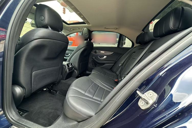 Used Mercedes-Benz C-Class 2020 Restyled C 200 L Fashion Edition Sport Version Interior 3