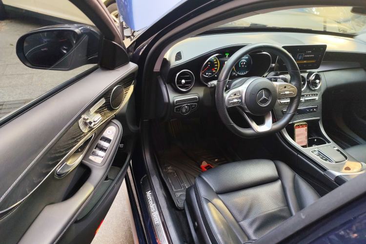 Used Mercedes-Benz C-Class 2020 C 260 L Sport Edition Interior 3